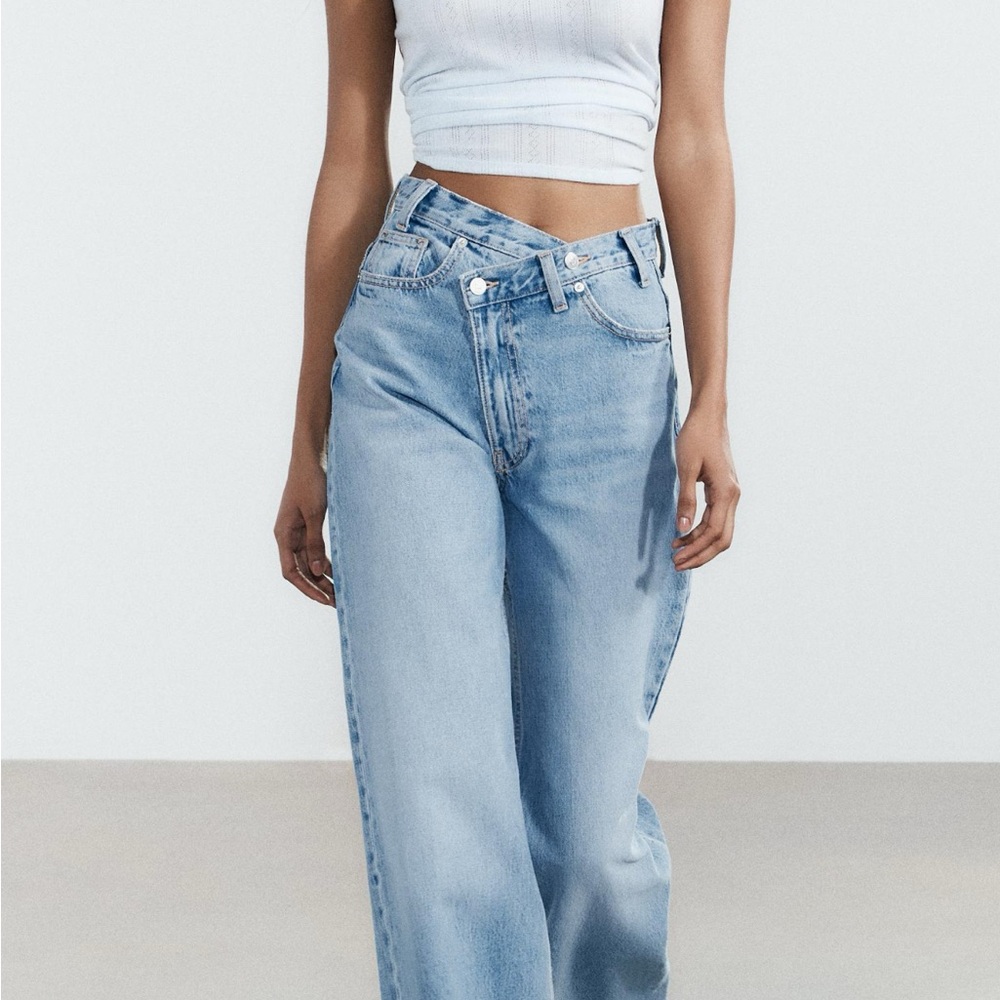 Zara BRAND NEW - Light Blue Flare Jeans for Women